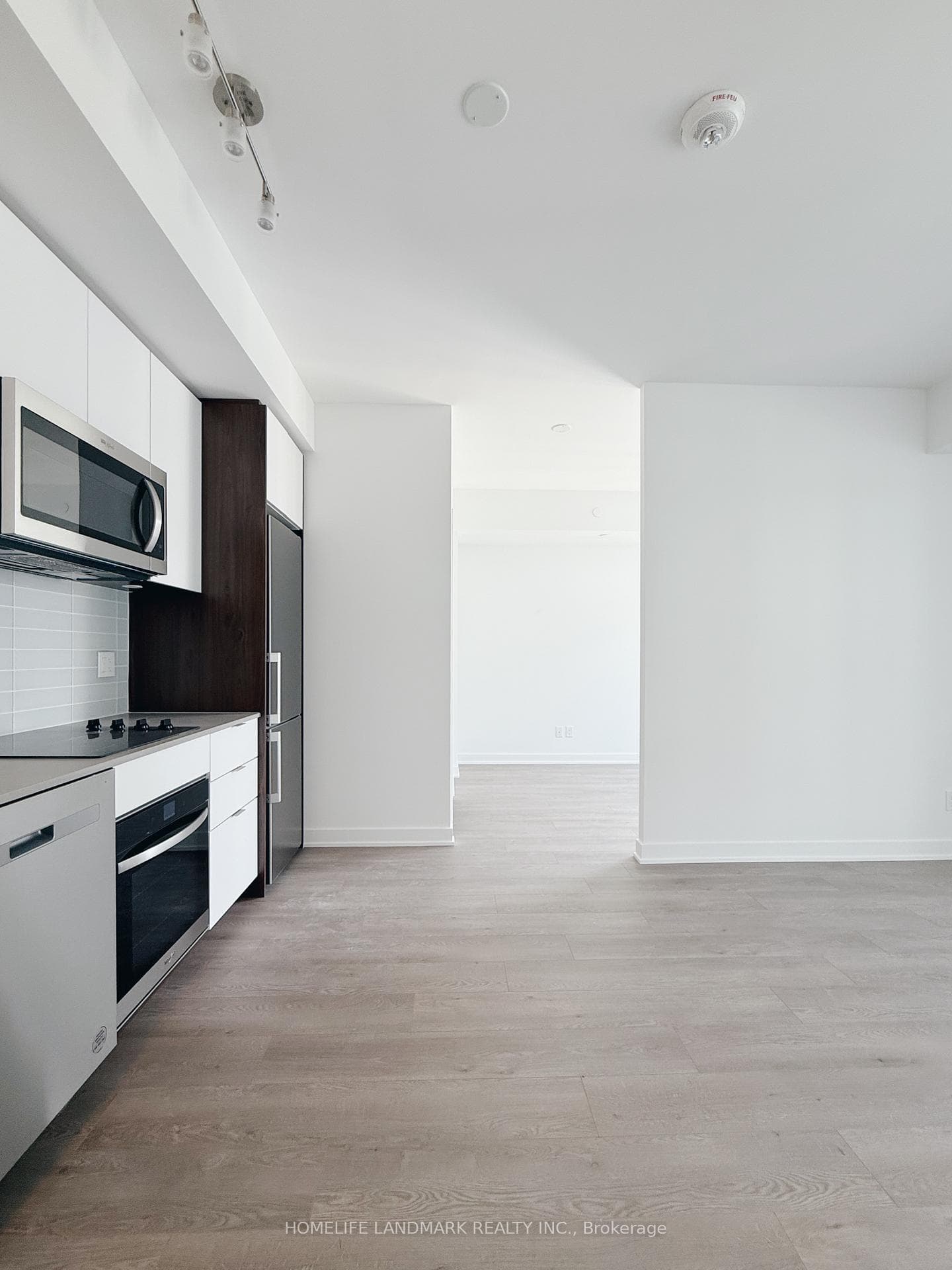 543 Richmond Street Unit 1410 photo 12