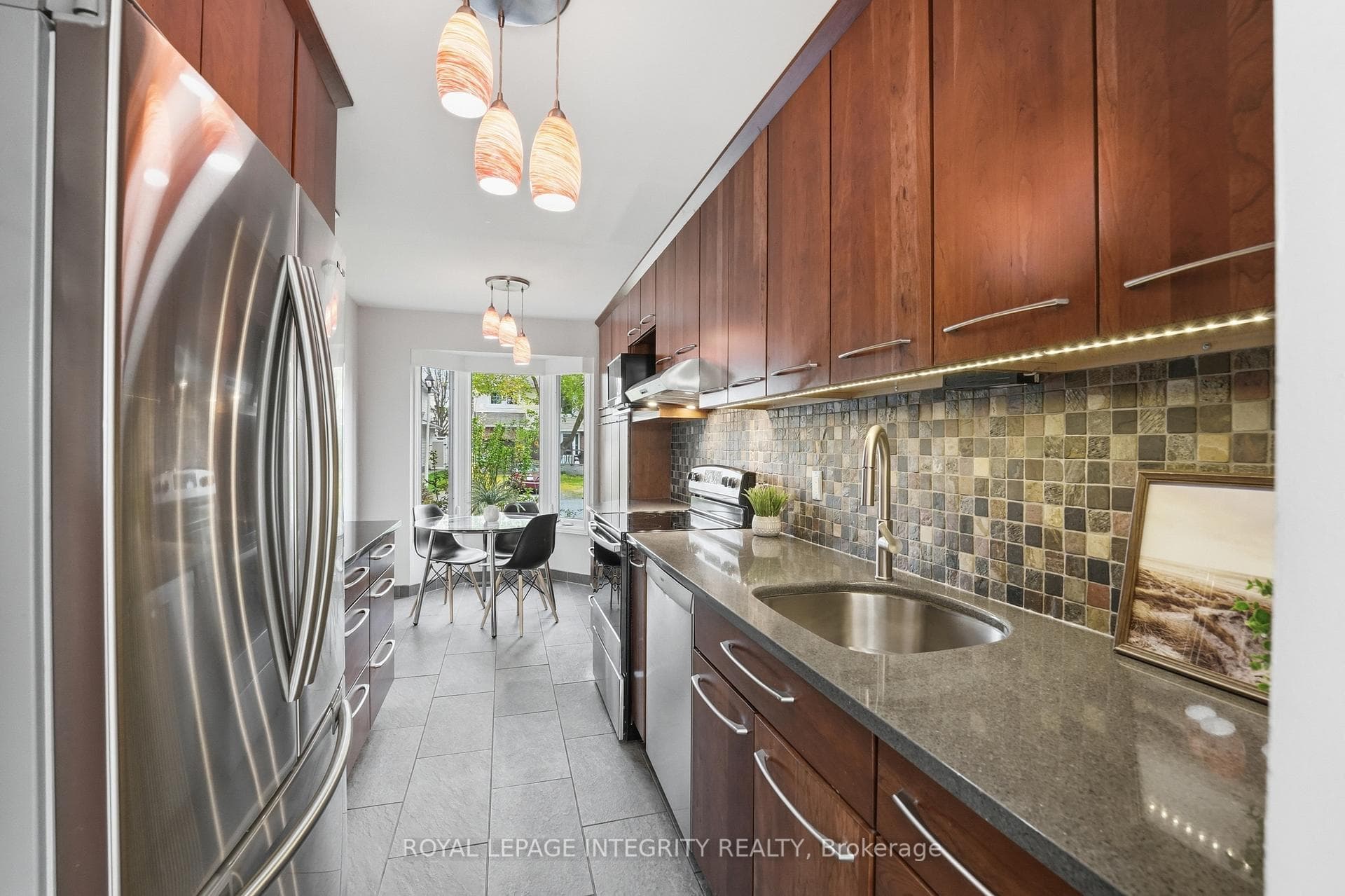 40 Barra Avenue photo 4