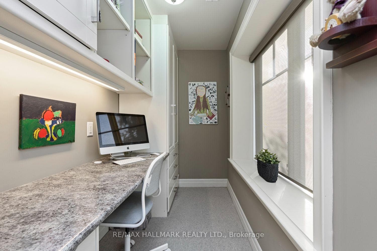 25 Queensborough Crescent photo 23