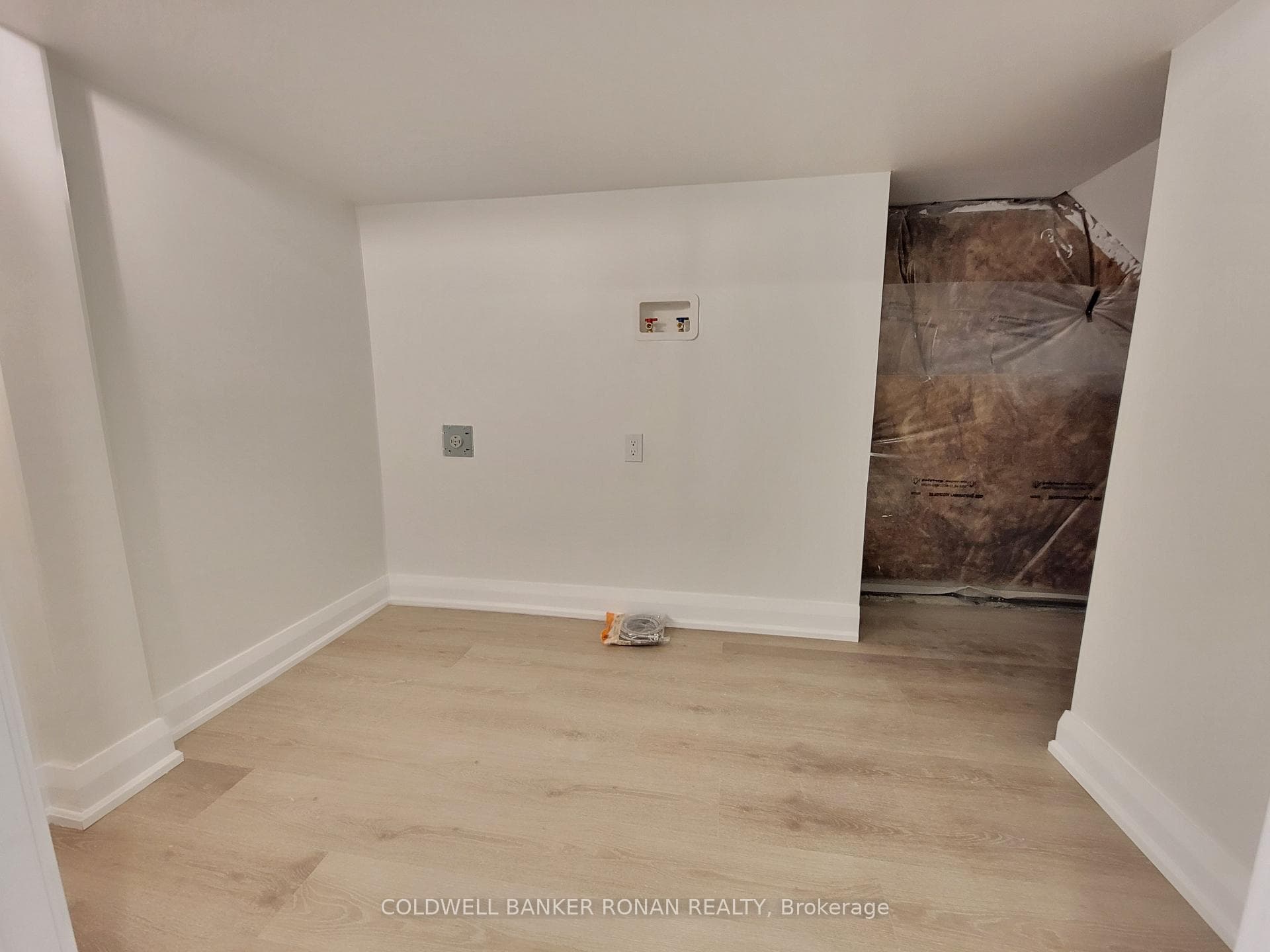 6 Frank Kelly Drive photo 18