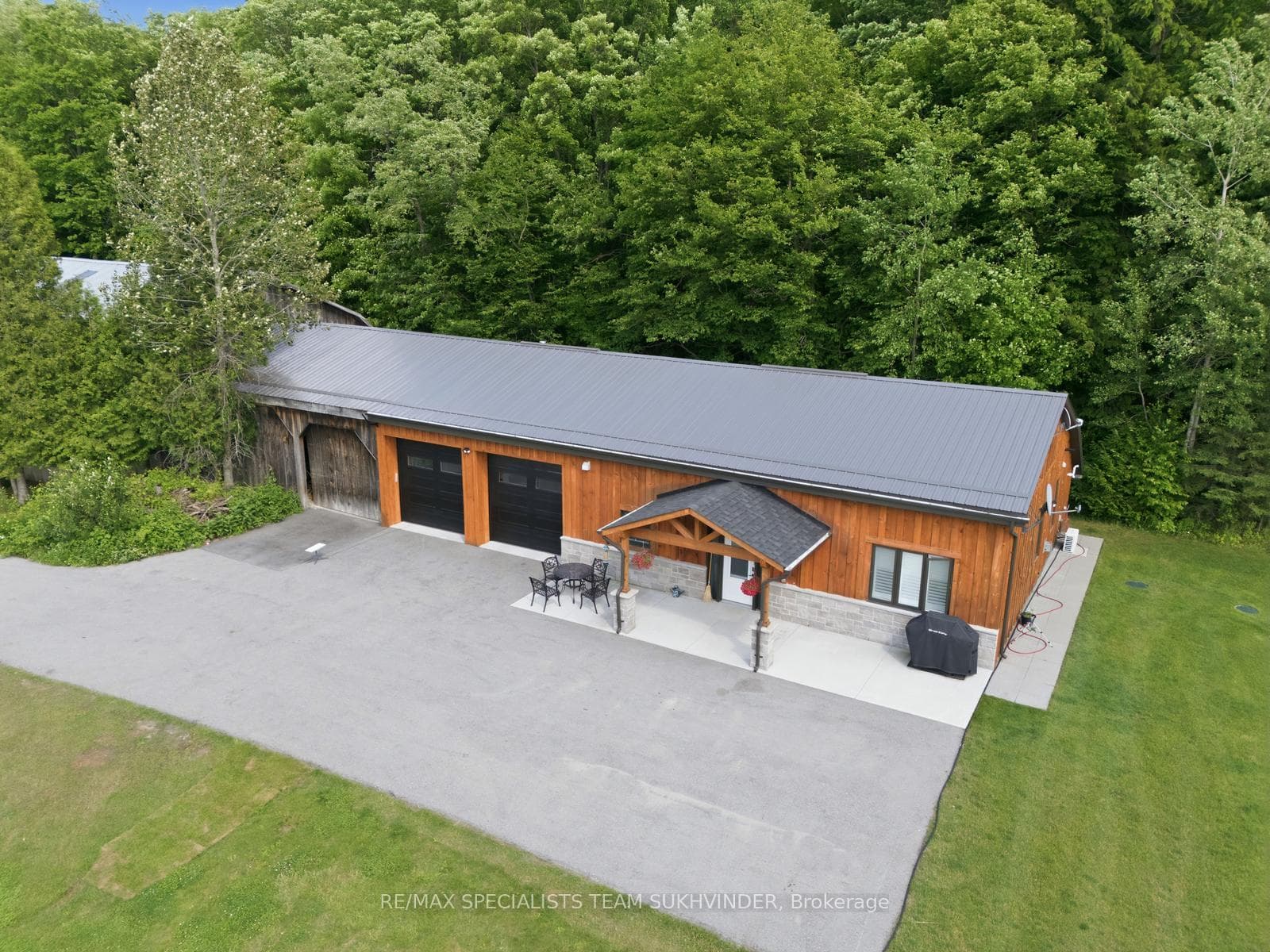 Secondary Residence & 4 Car Heated Garage