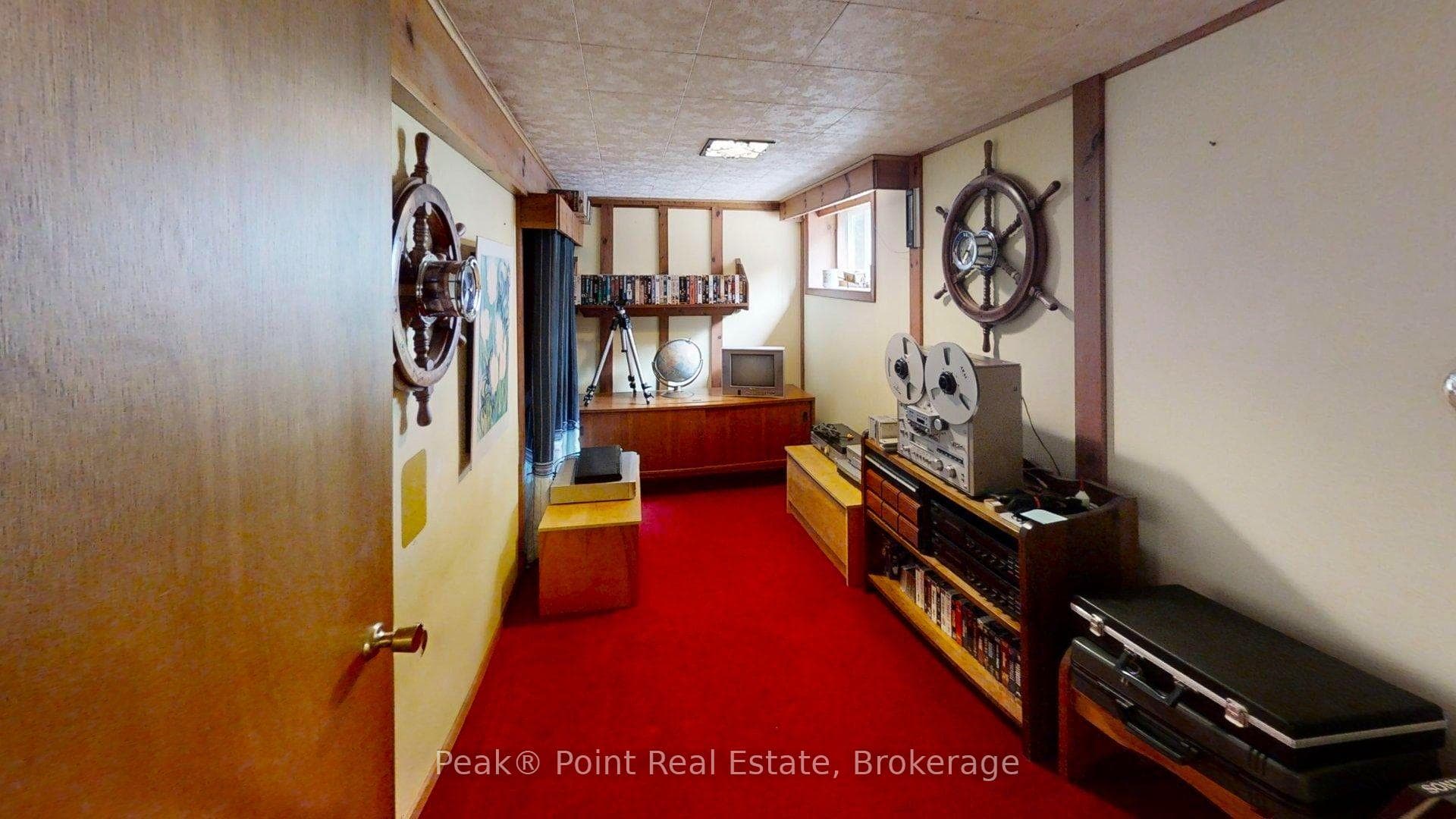 20 RIVERSIDE Place photo 28