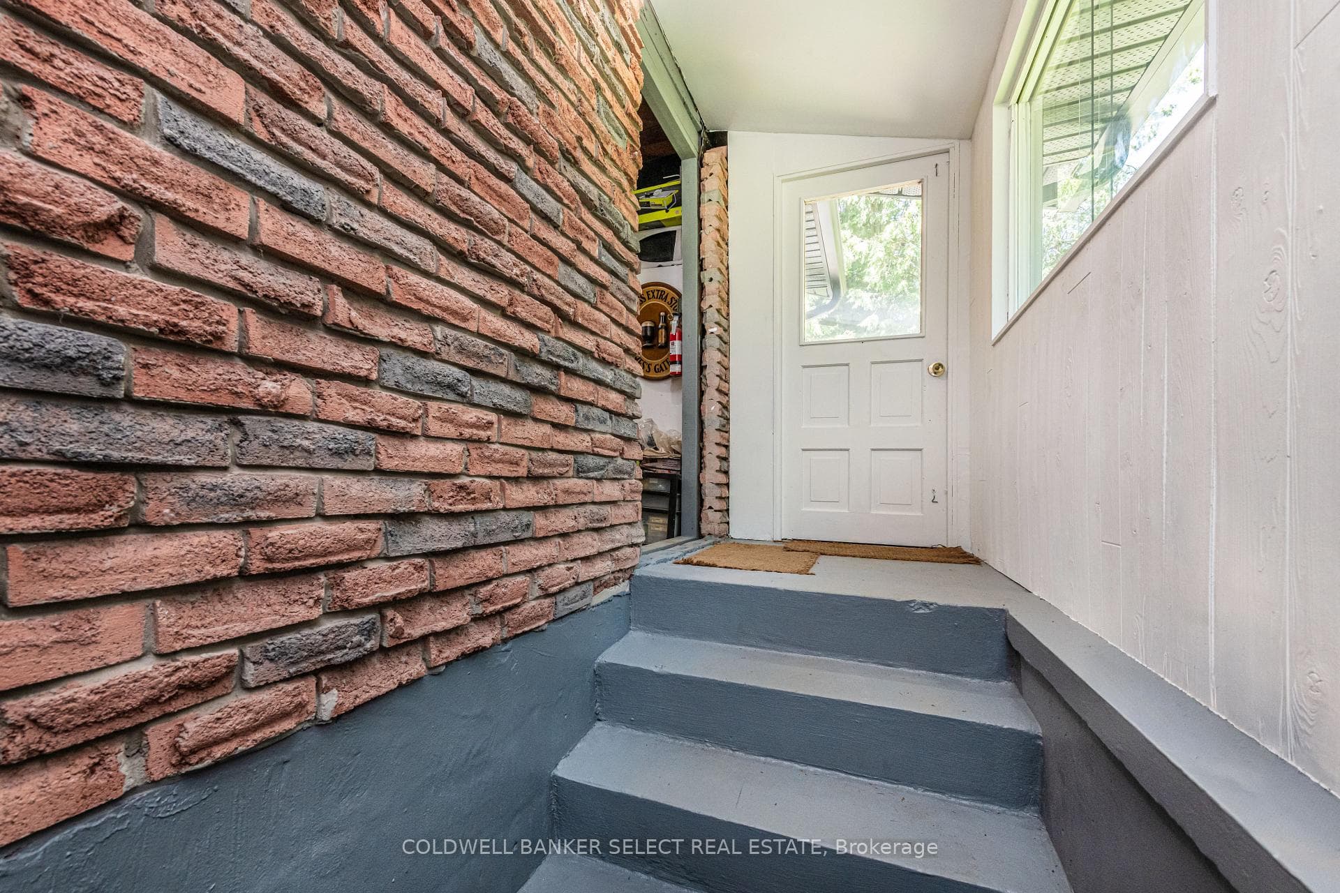 5 Pineridge Drive photo 27