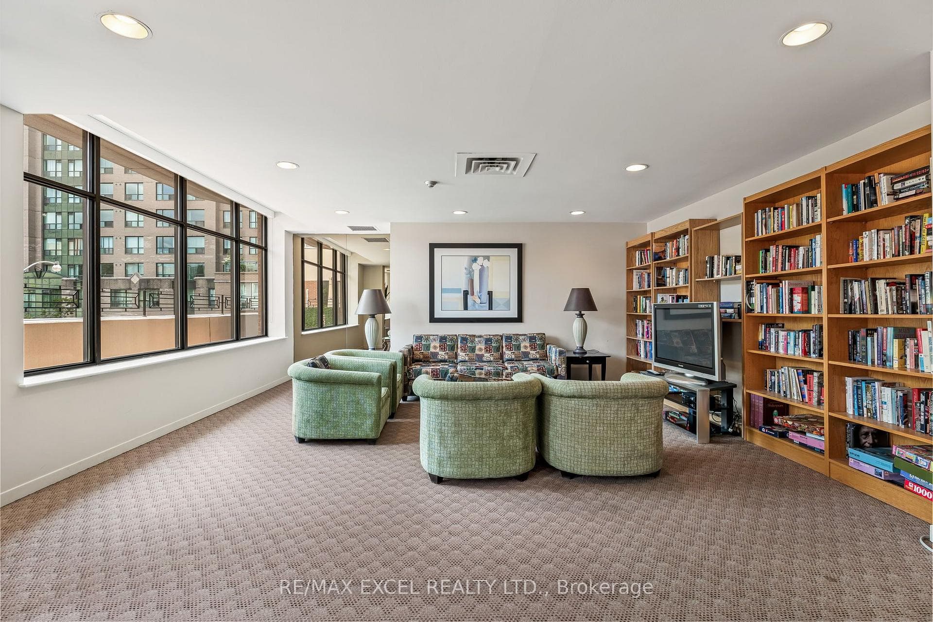 135 George Street Unit 603 photo 43