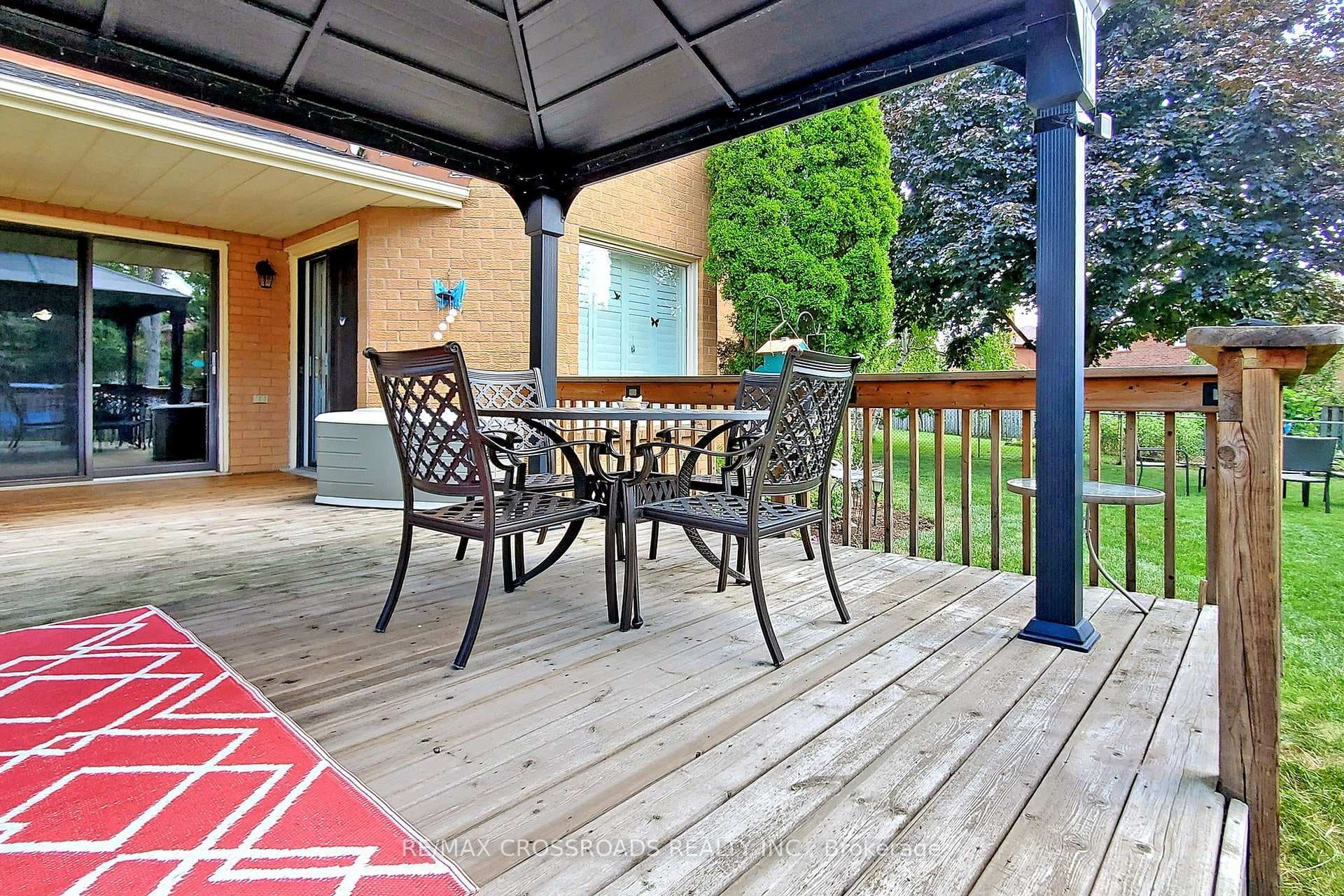 29 Glouster Court photo 34