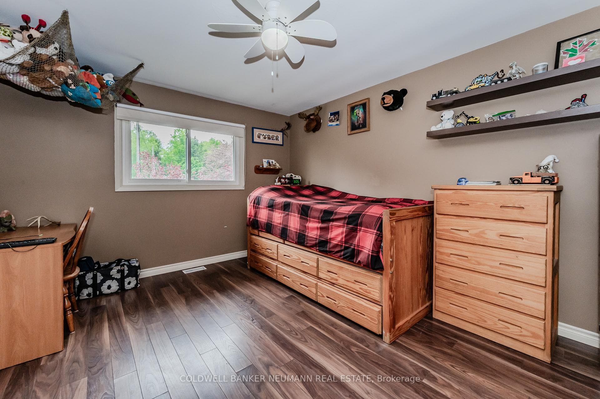 4407 Victoria Road photo 14