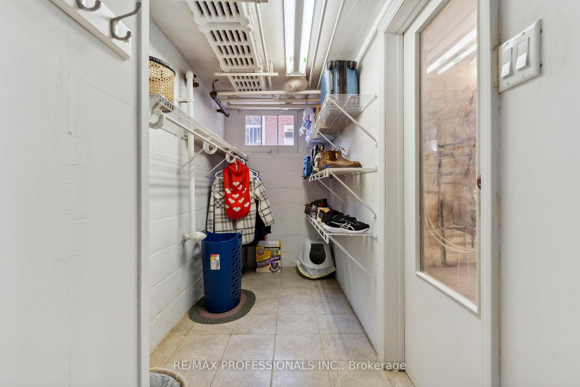 38 THIRTY FIFTH Street photo 30