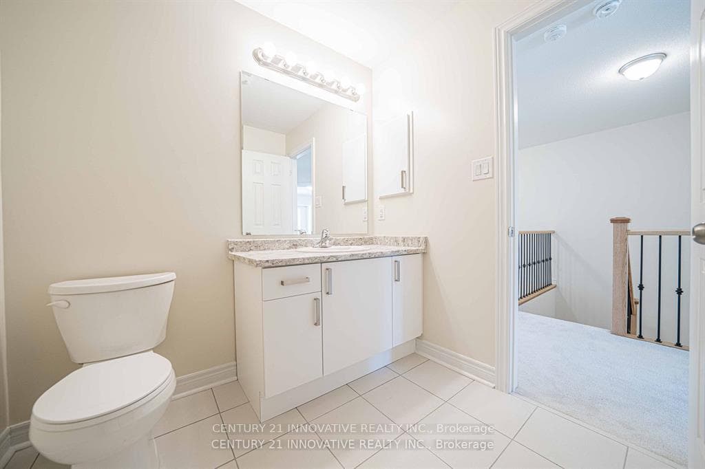 13 Jevons Drive photo 40