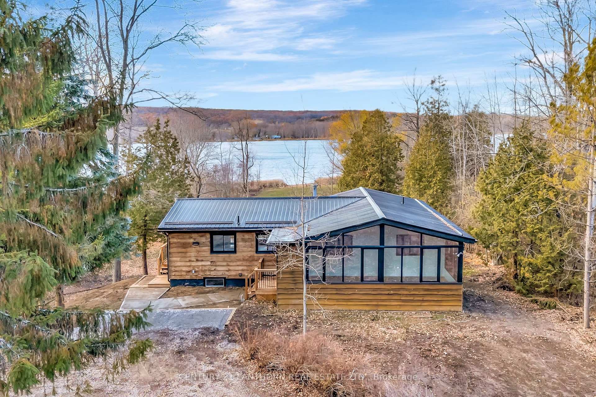 823 Frankford-Stirling Road photo 2