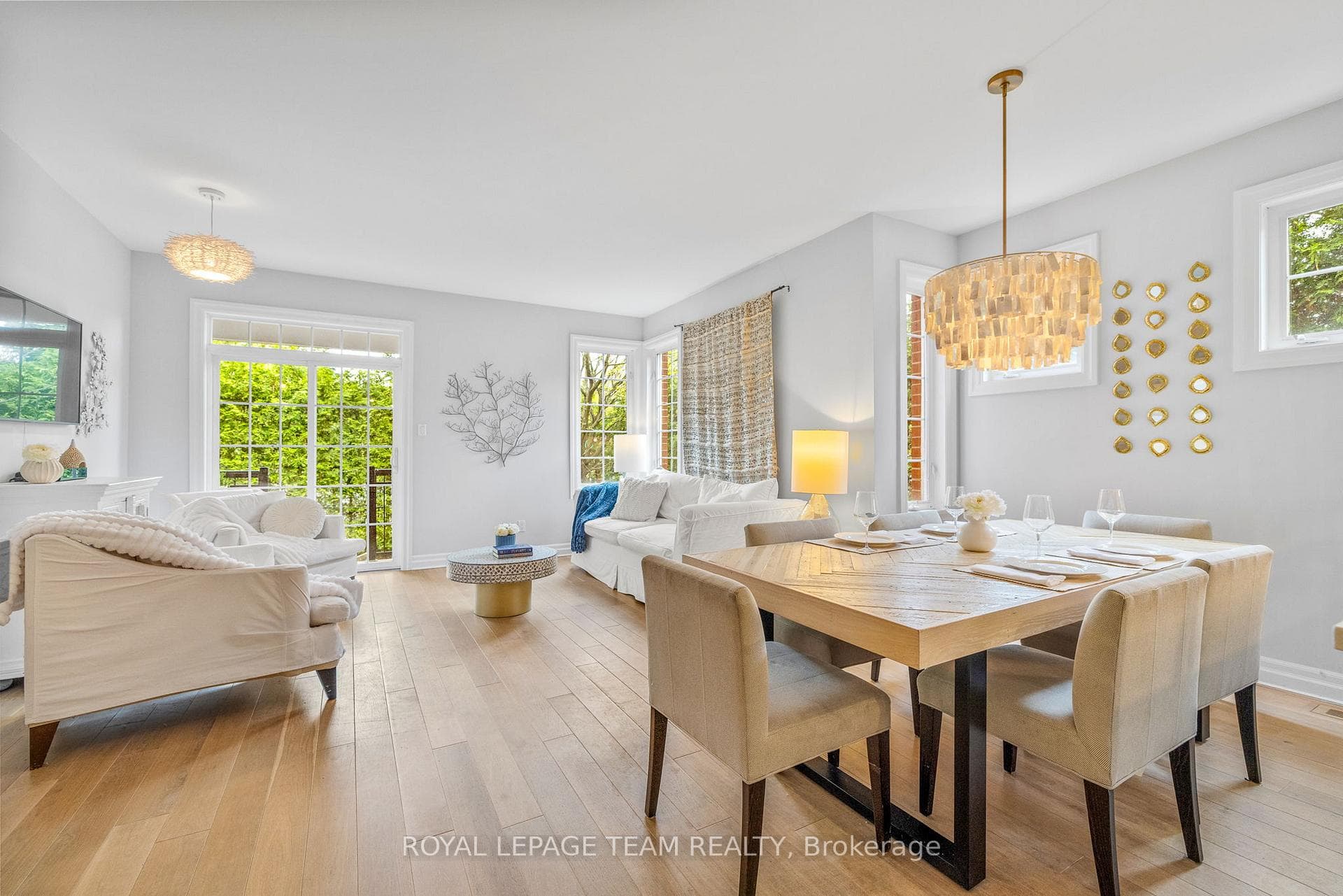 17 Melrose Avenue Unit H photo 8
