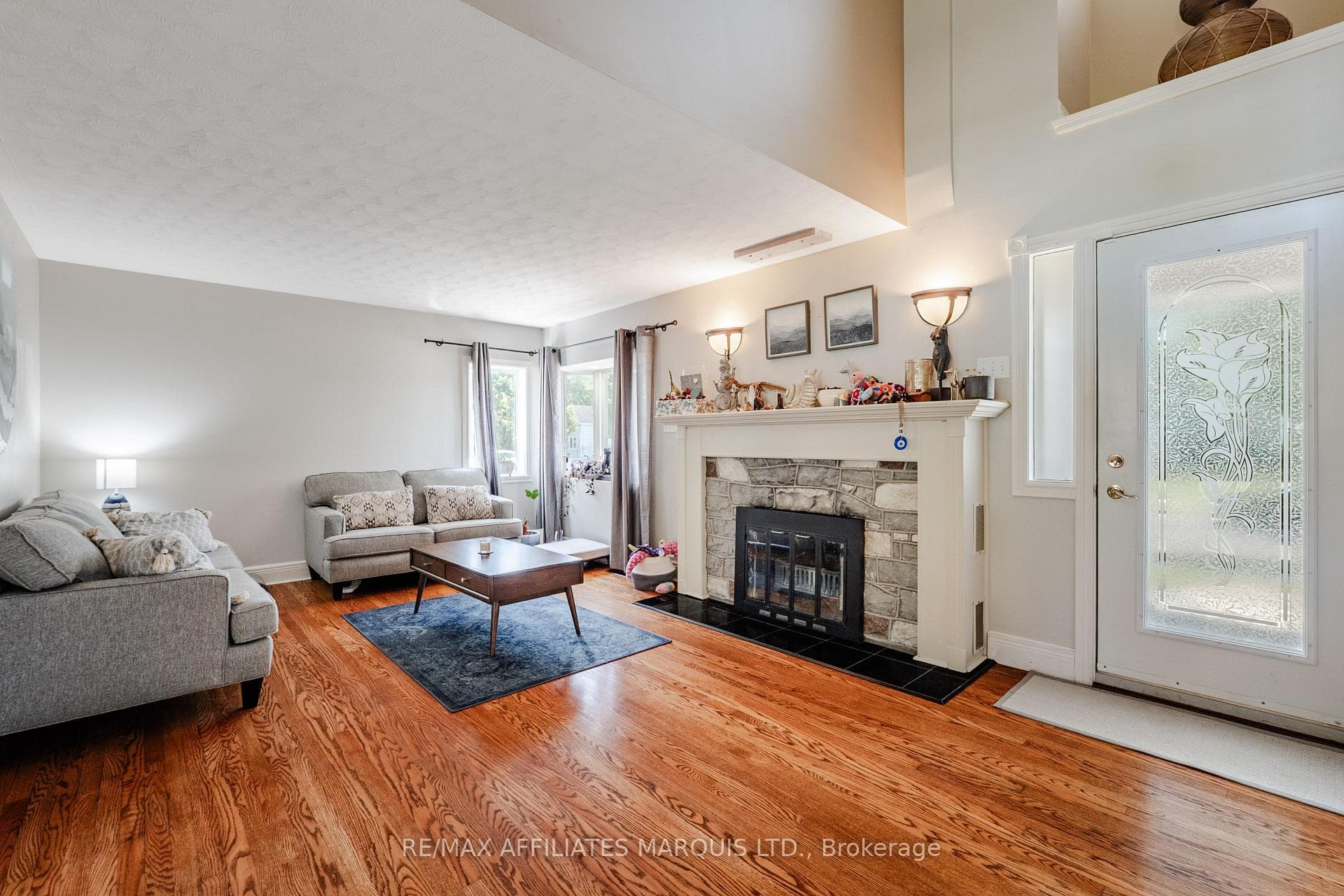 38 Bryden Avenue photo 9