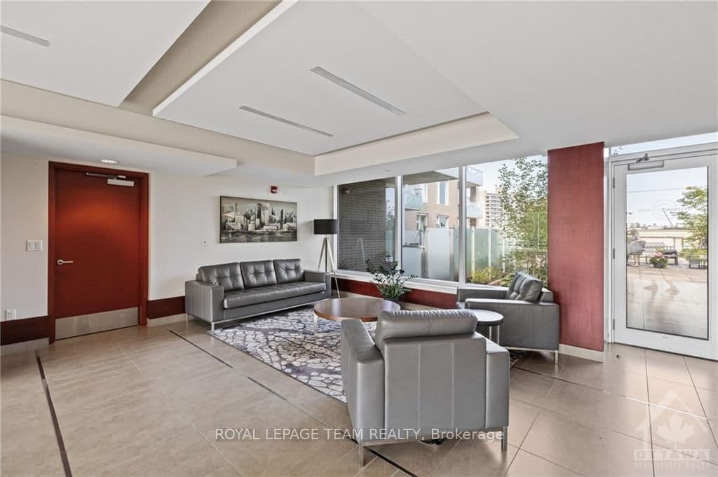 575 BYRON Avenue Unit 414 photo 22