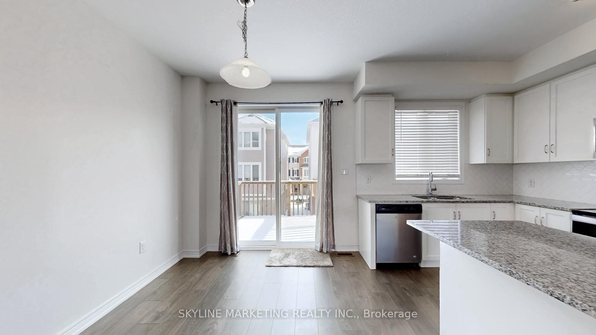18 Hibiscus Lane photo 13
