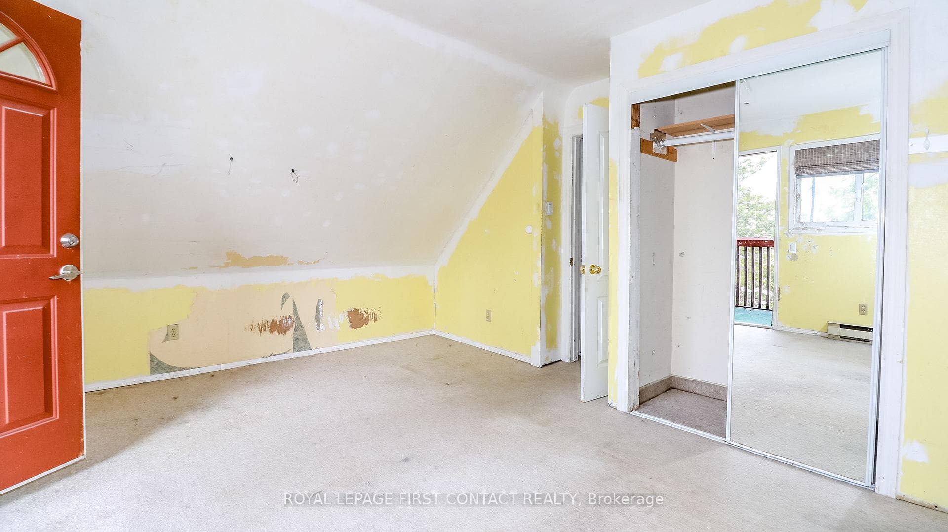 947 Gilmore Avenue photo 24