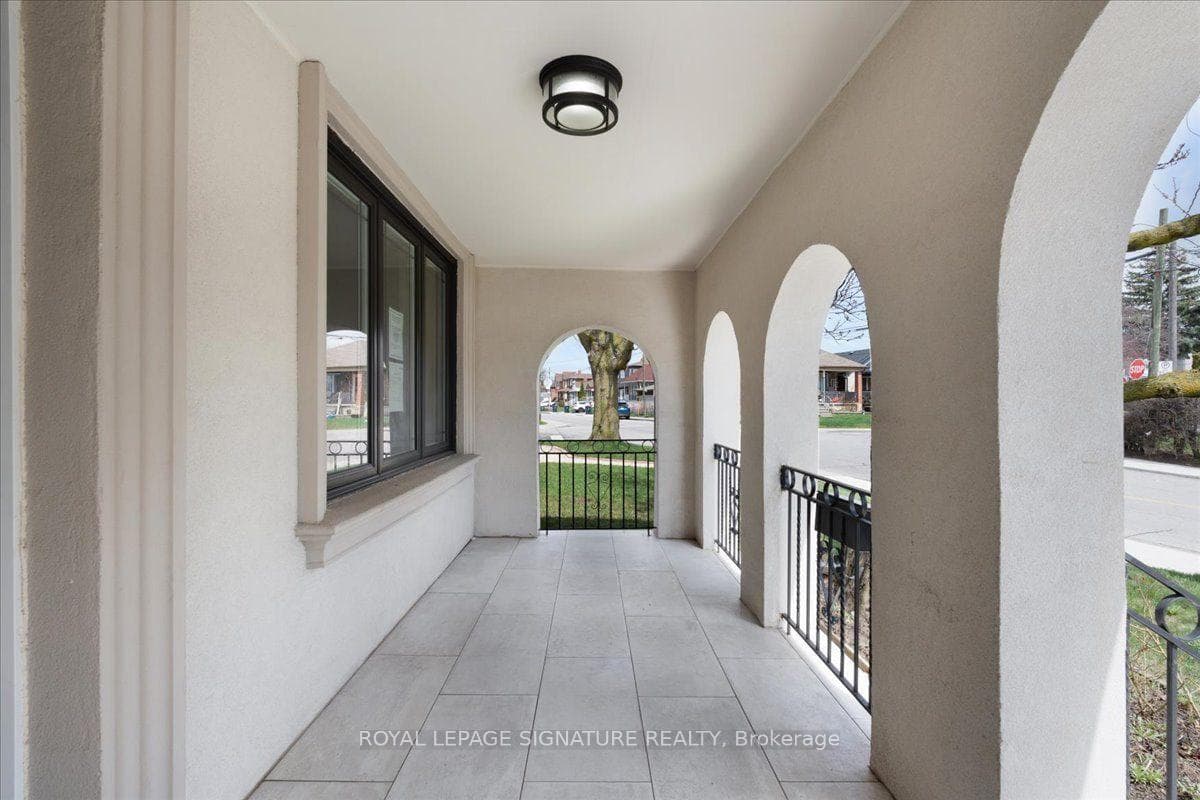 90A Bicknell Avenue photo 2