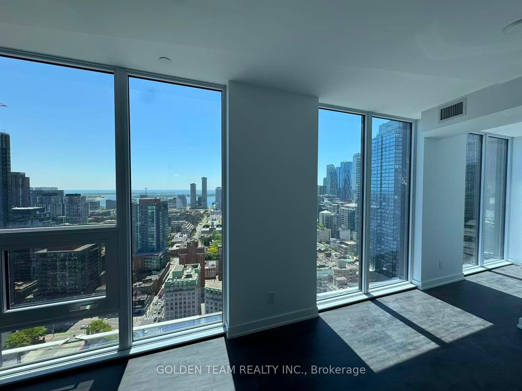 100 Queen Street Unit 3705 photo 5