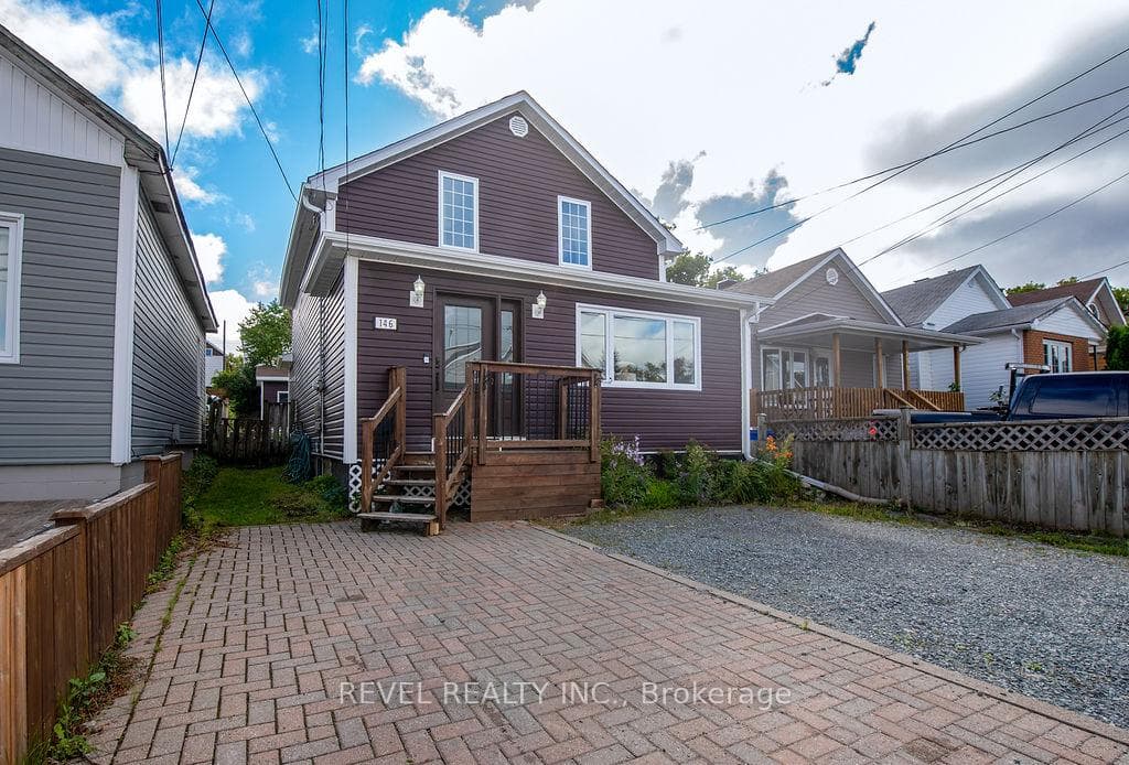 146 Elm Street photo 2
