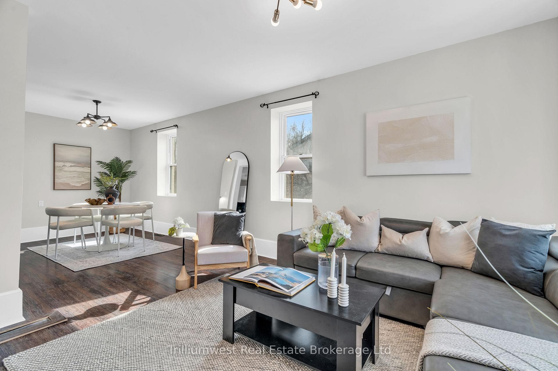 131 Waterloo Street photo 9