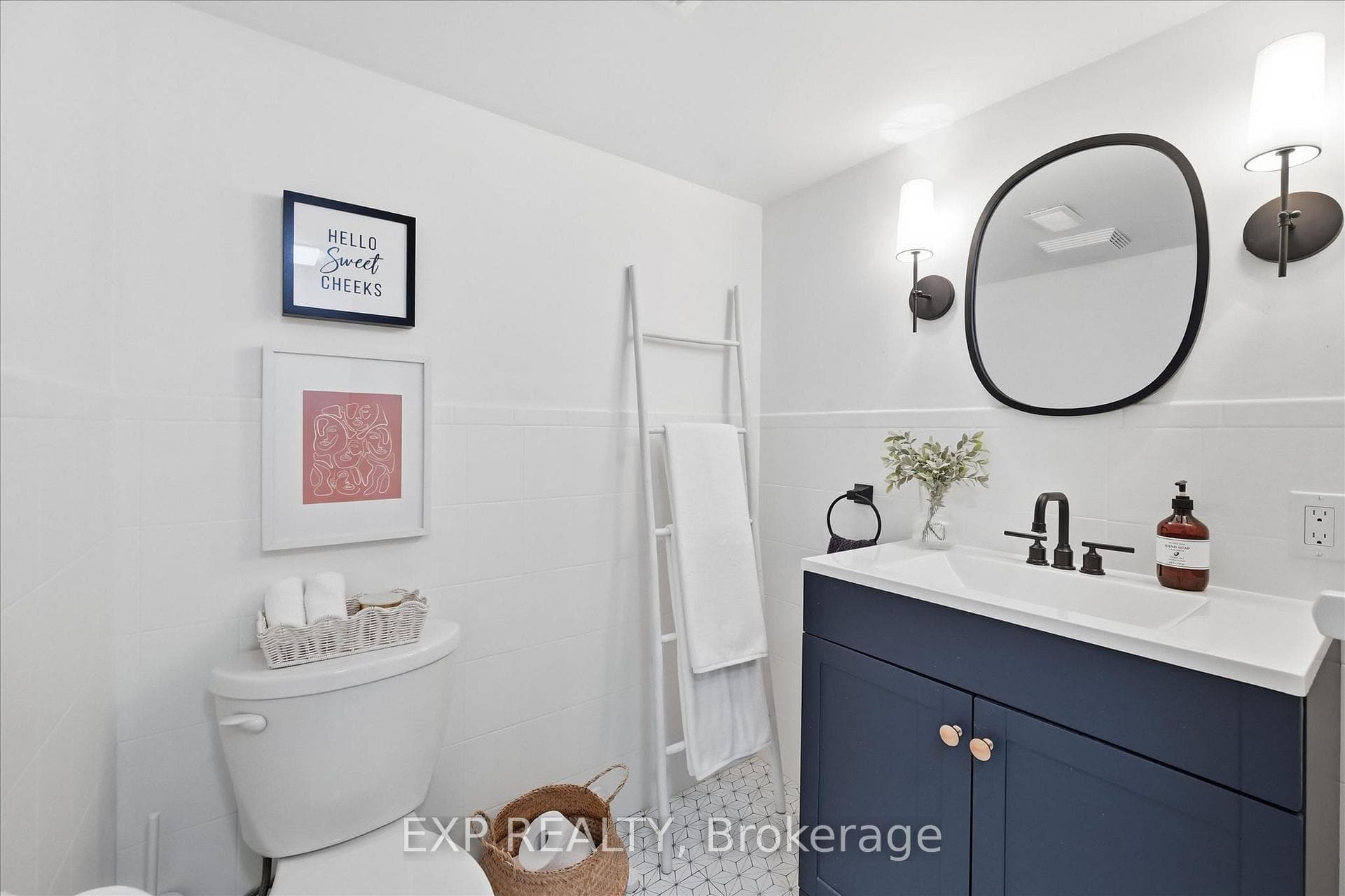 66 Elmore Drive photo 24