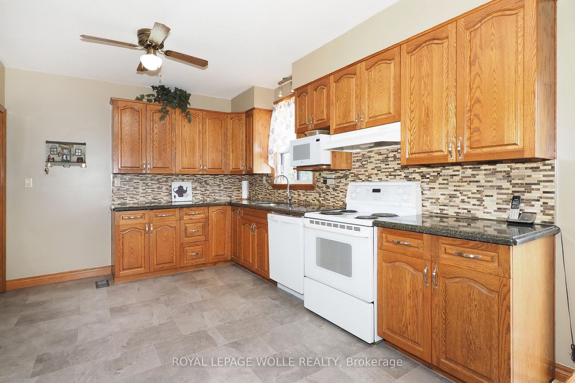 3407 LOBSINGER Line photo 7