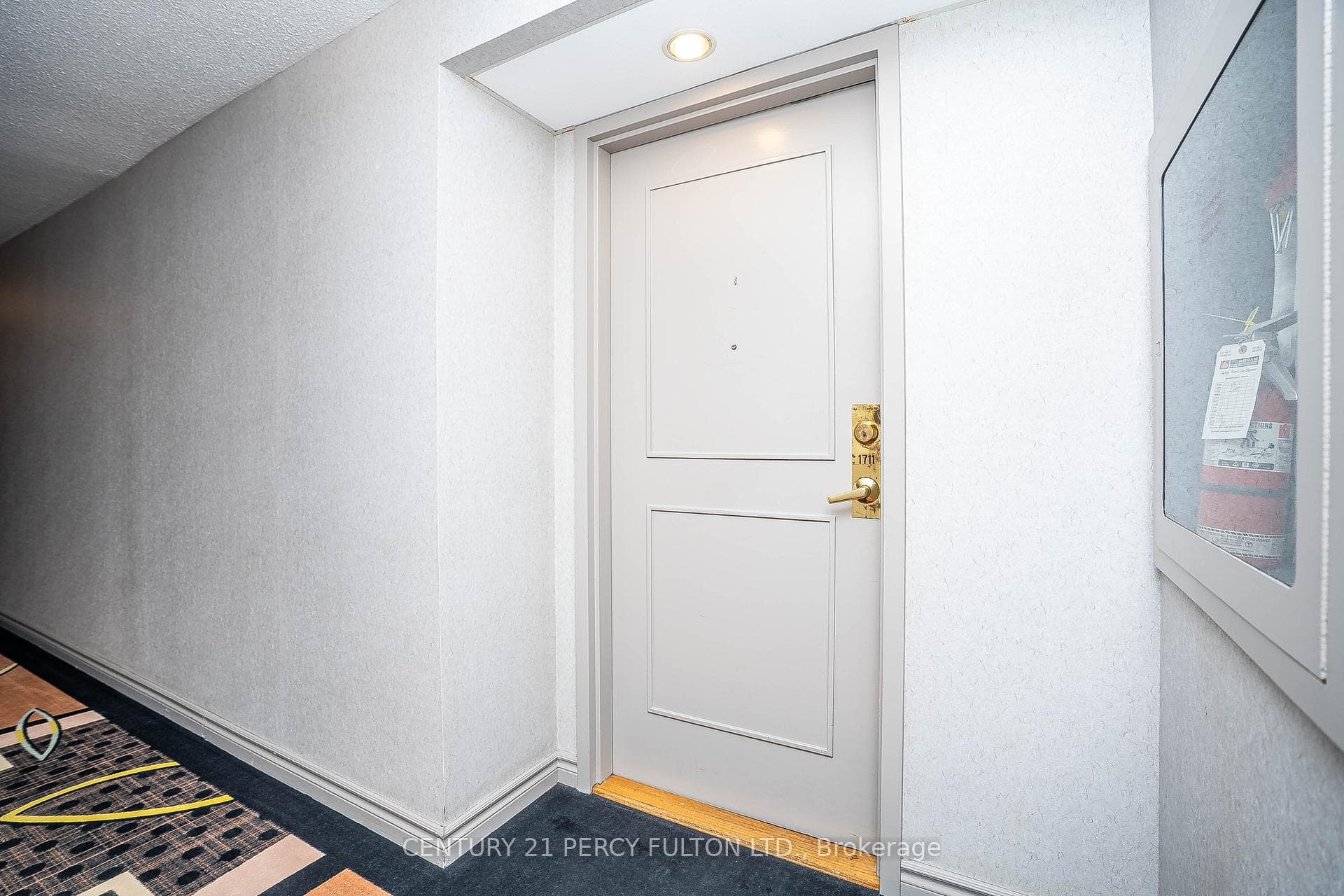 430 Mclevin Avenue Unit 1711 photo 5