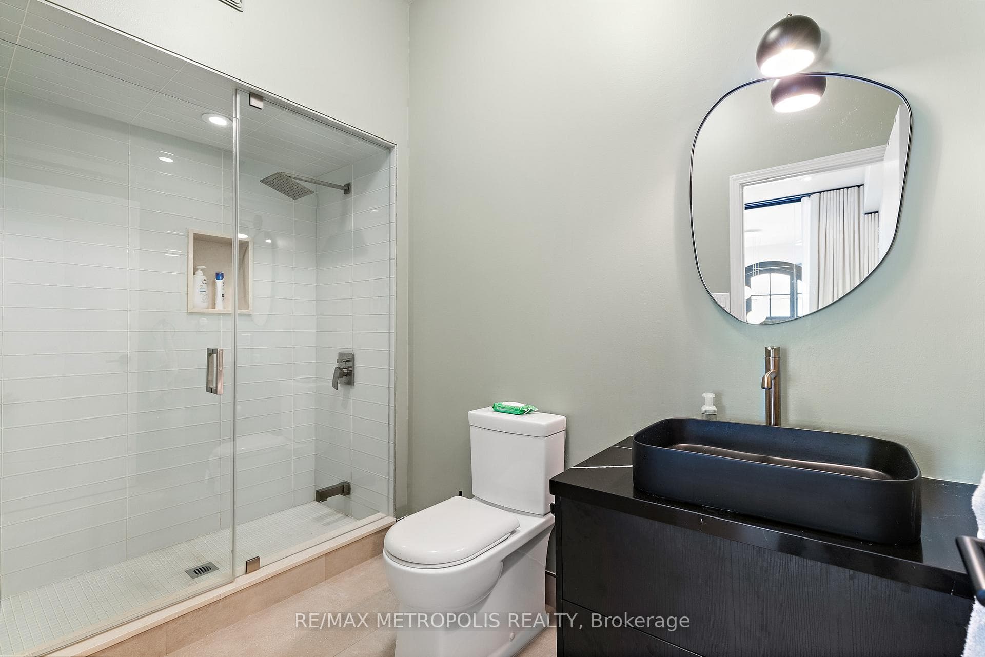 394 Euclid Avenue Unit 102 photo 24