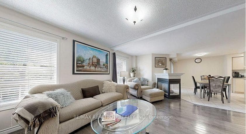 215 Drummond Drive photo 7