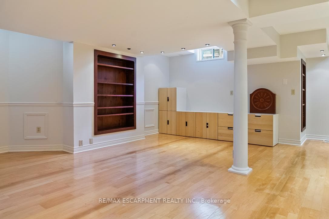 1146 Upper River Court photo 37