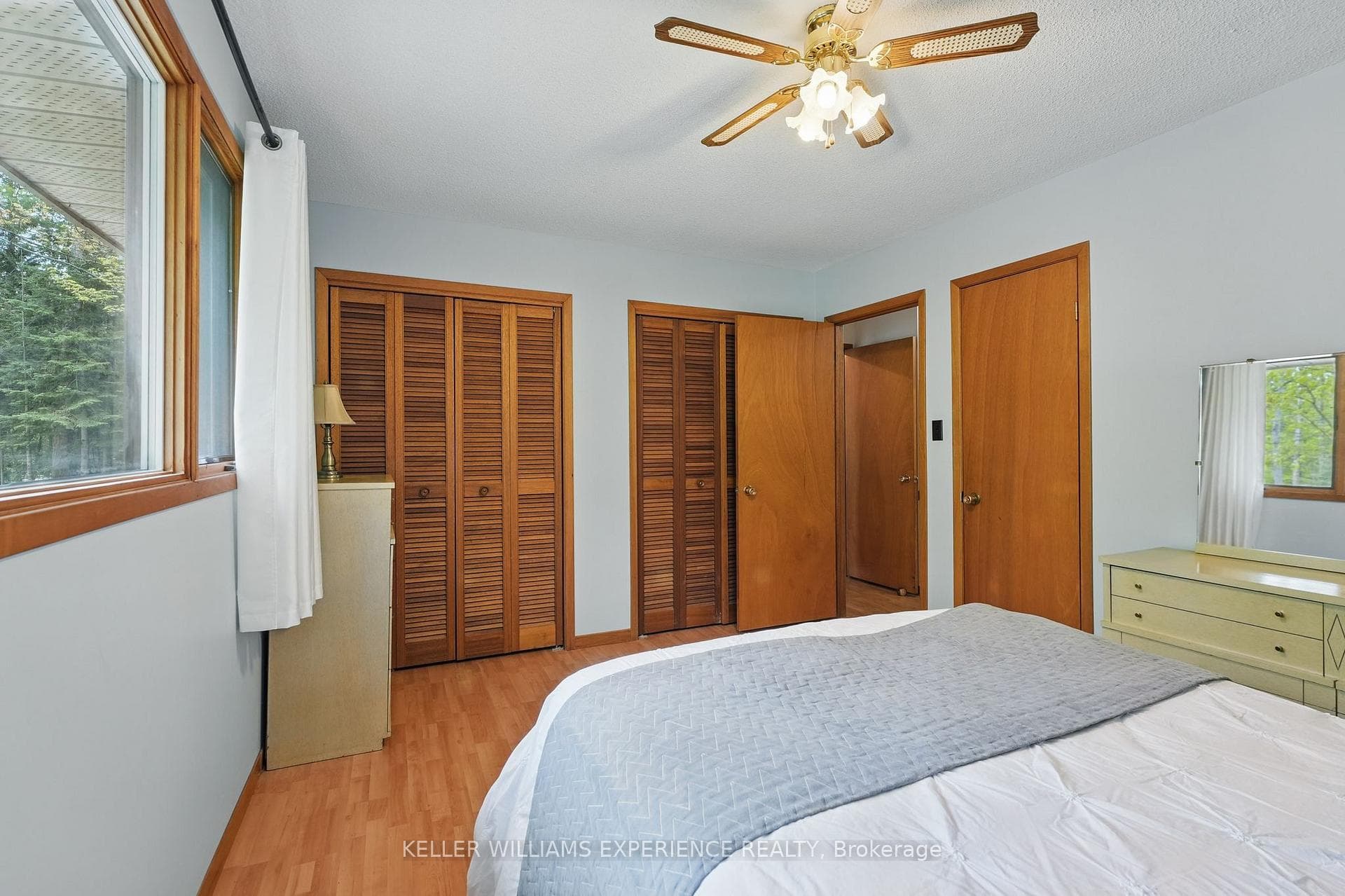 6 Fernanne Drive photo 16