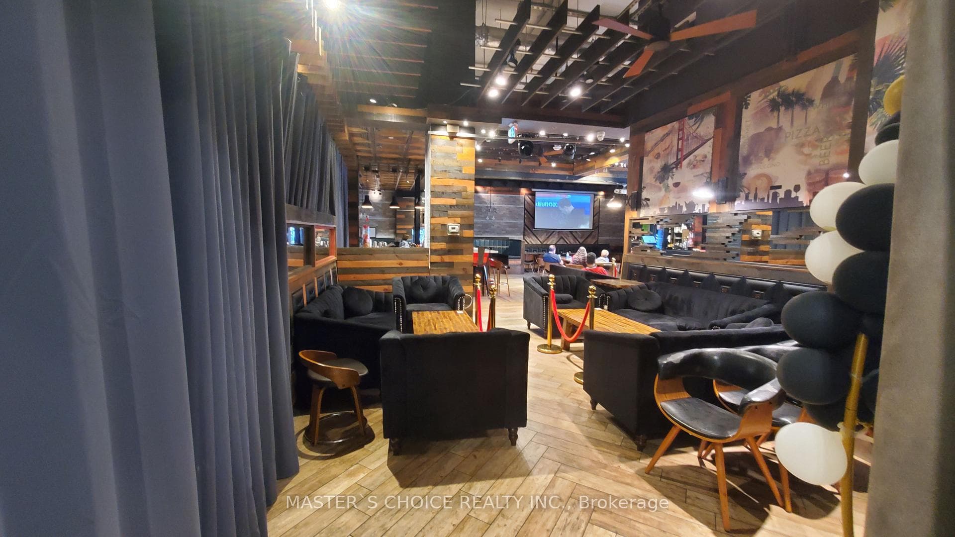 7171 Yonge Street Unit 2311 photo 16