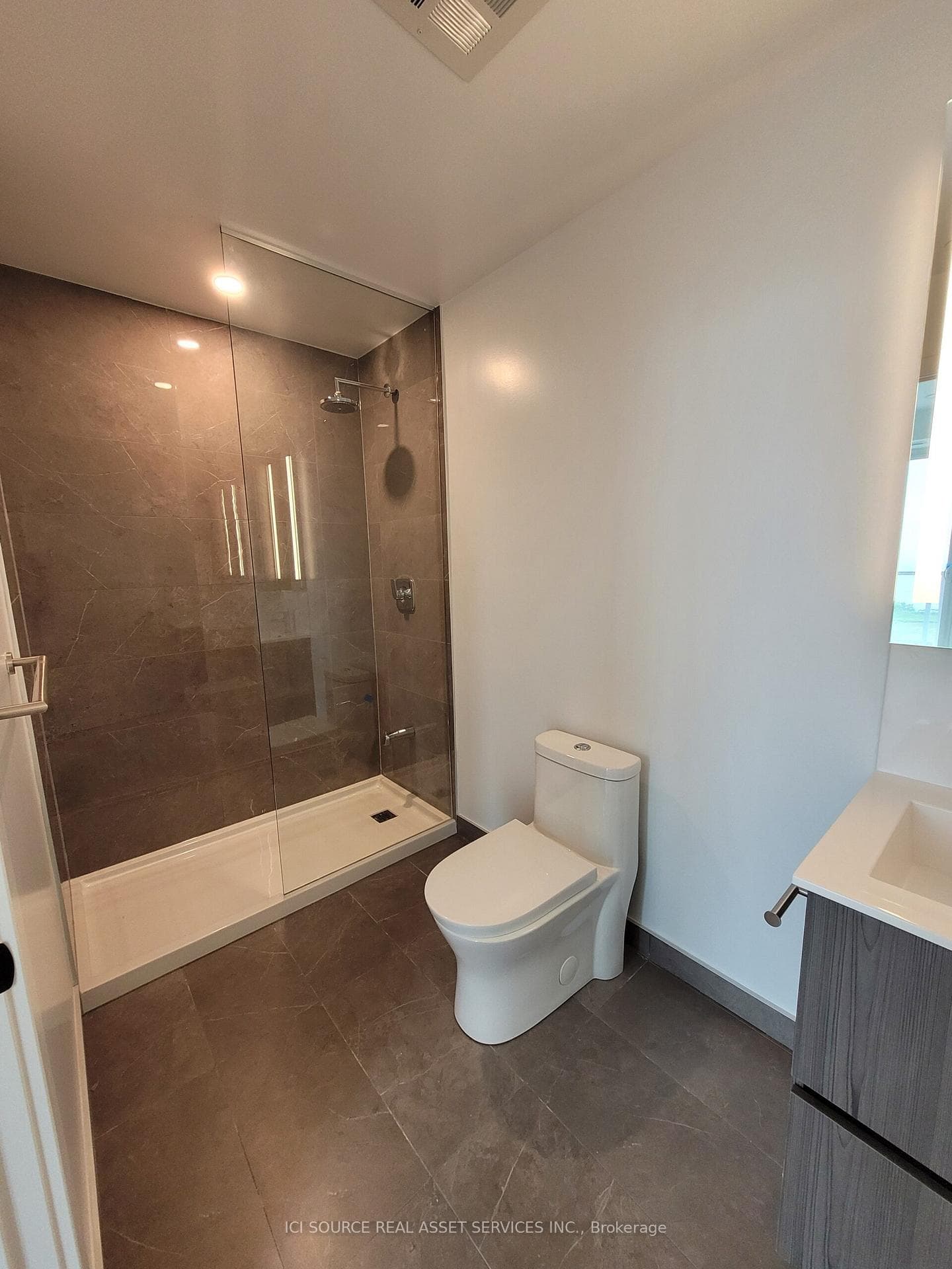 220 Missinnihe Way Unit 1407 photo 10