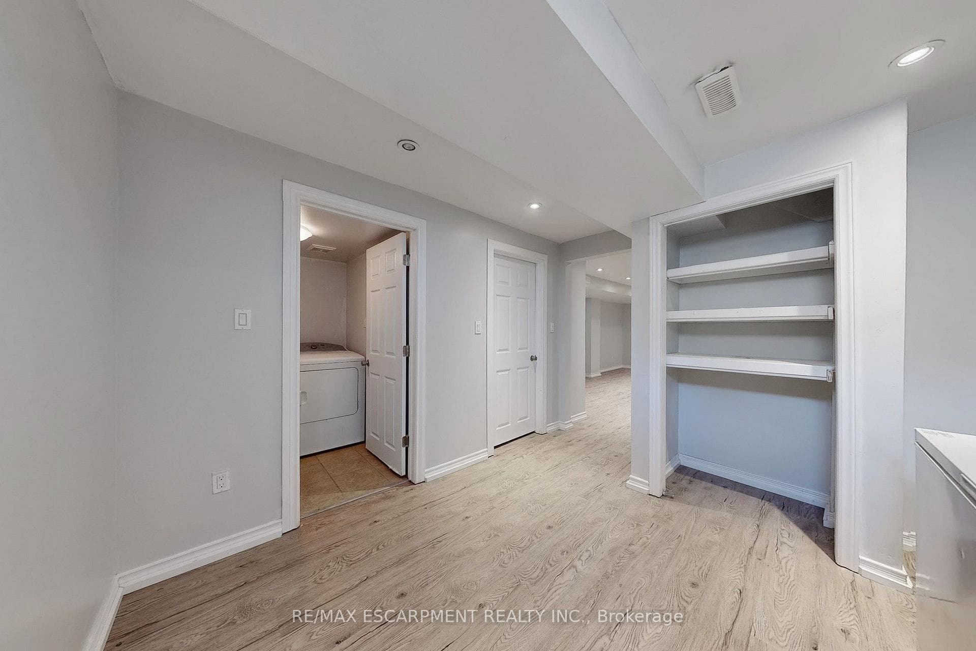 5134 Des Jardines Drive photo 29