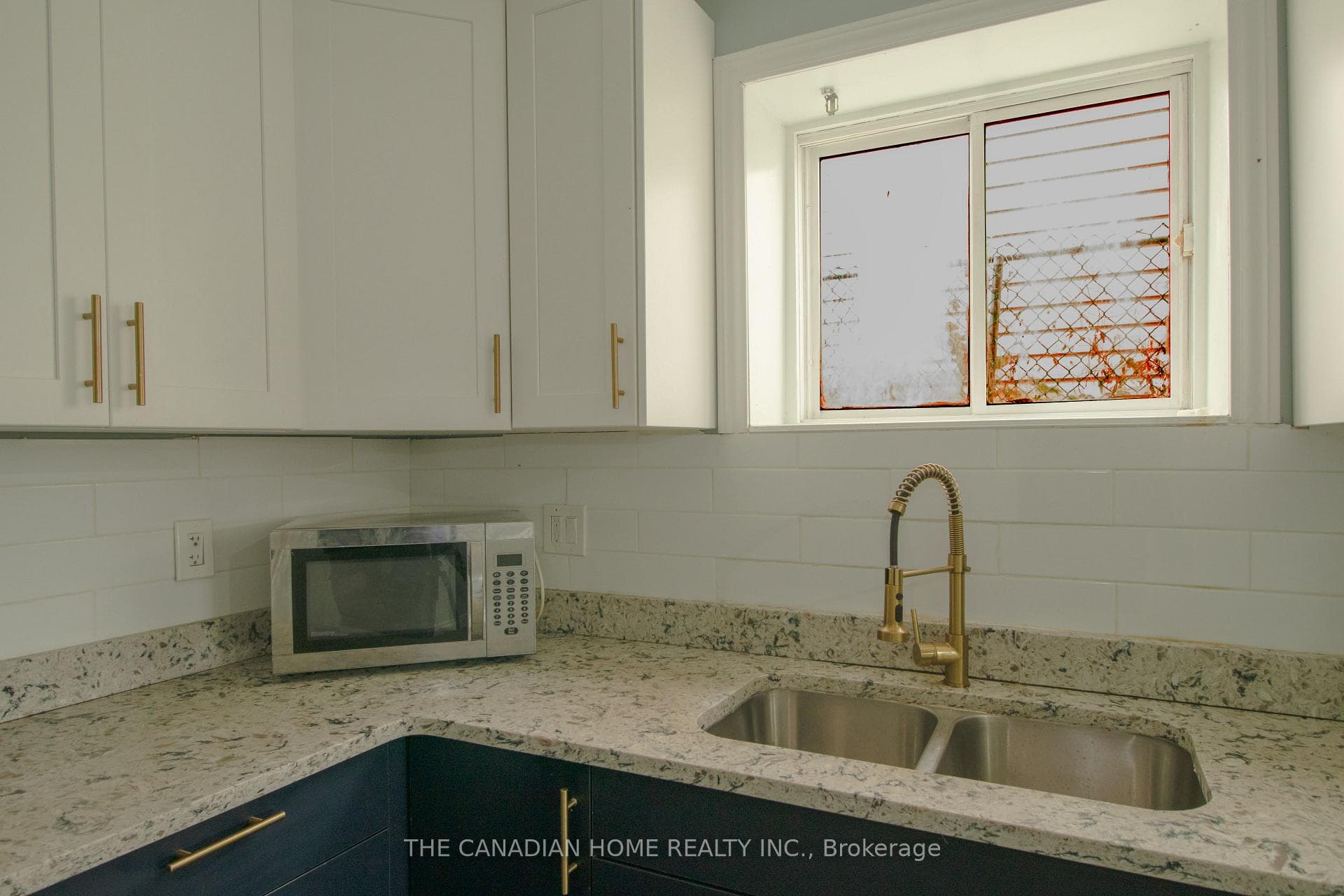 1618 HIGHLAND Avenue photo 10