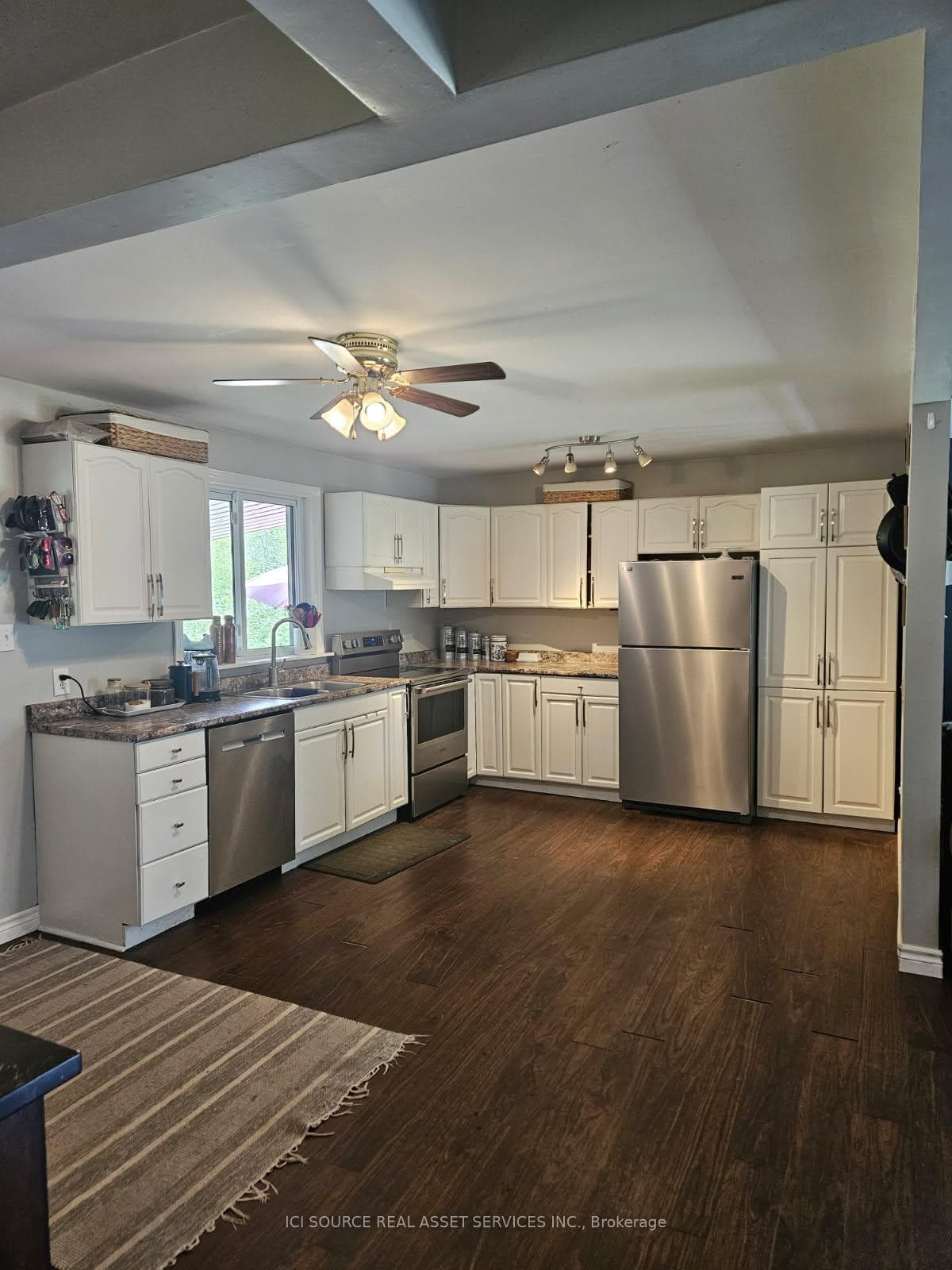 1232 Hart Road photo 8