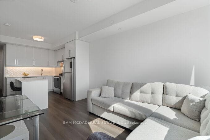 3200 William Coltson Avenue Unit 318 photo 14