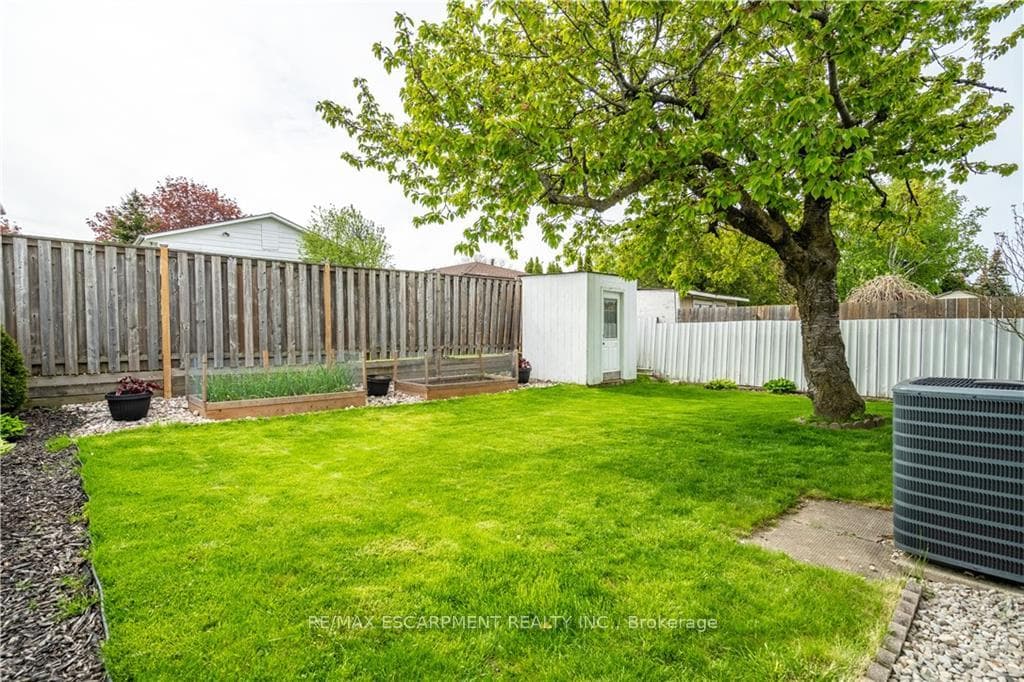 194 San Remo Drive photo 35