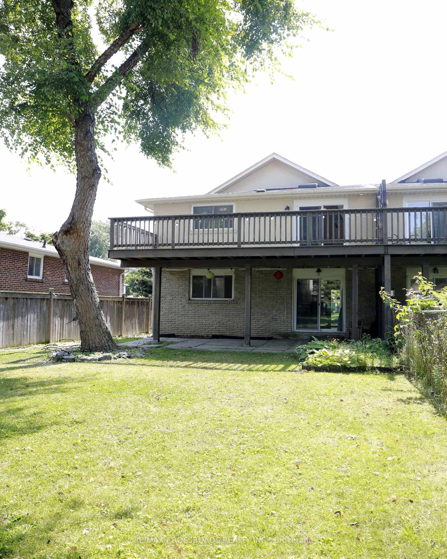 849 Inverhouse Drive photo 36