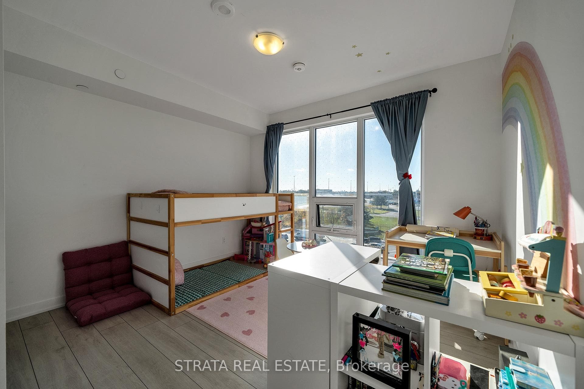 2nd Bedroom with CN Tower View