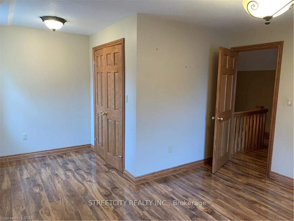 3677 MONTROSE Street photo 25
