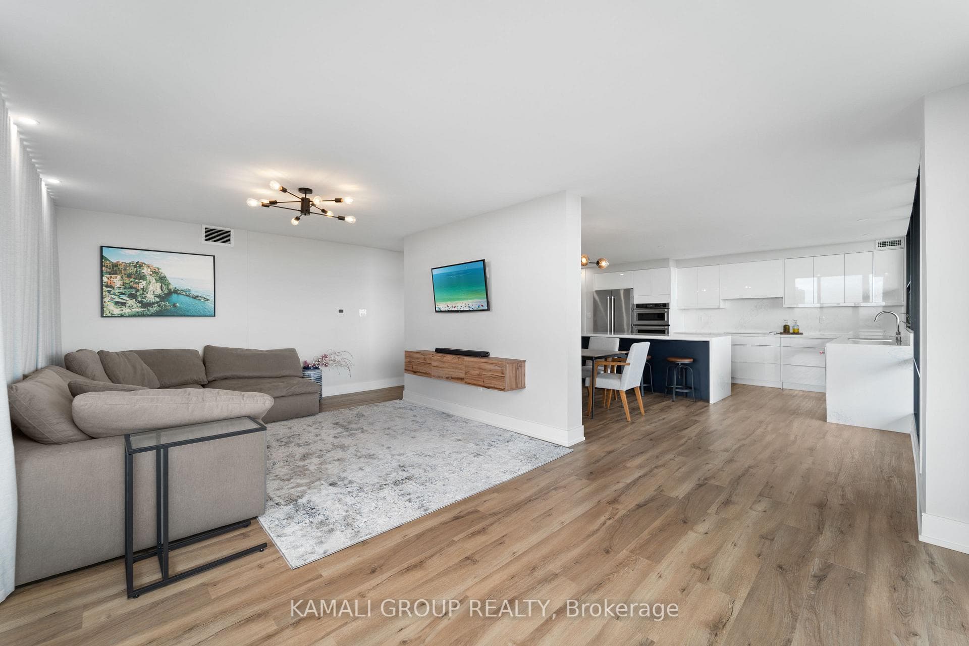 135 Antibes Drive Unit PH4 photo 16