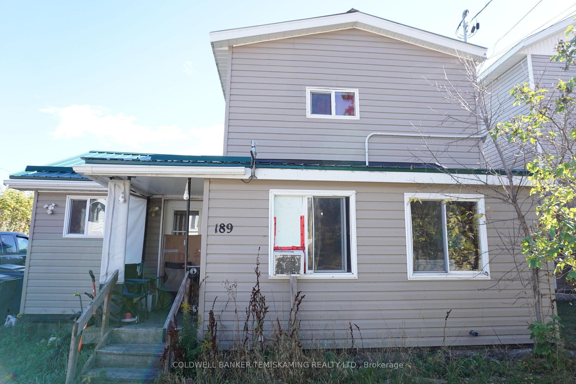 189 LANG Street photo 1