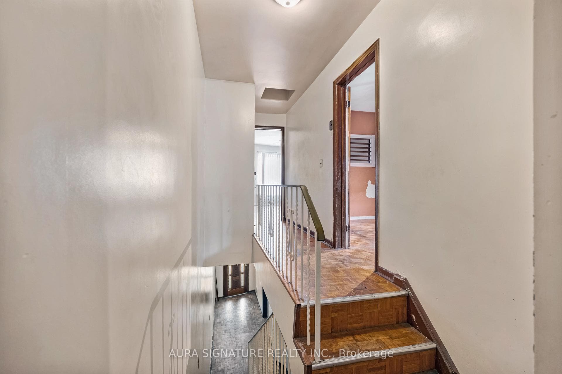 246 Niagara Street photo 18