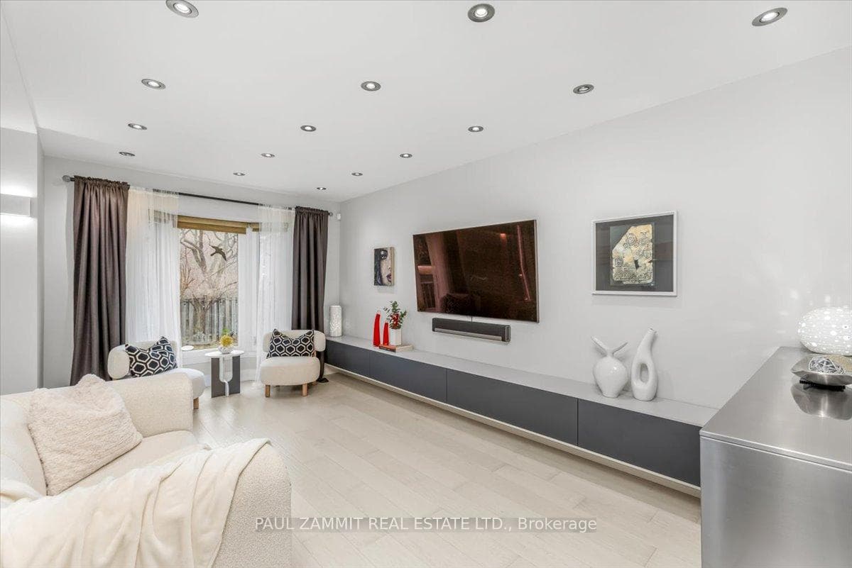 57 Glenmanor Way photo 15