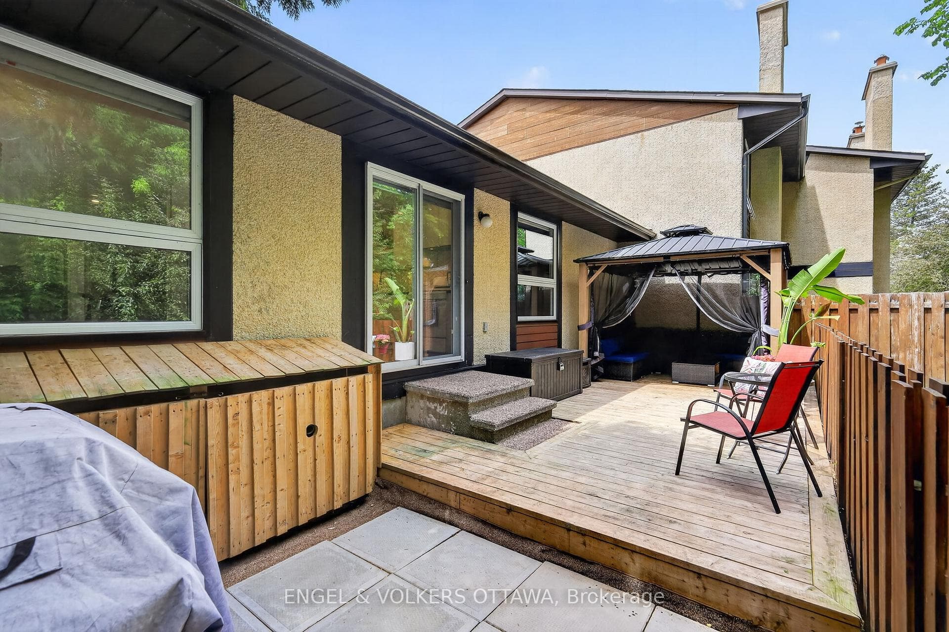164 McClintock Way Unit 6 photo 43
