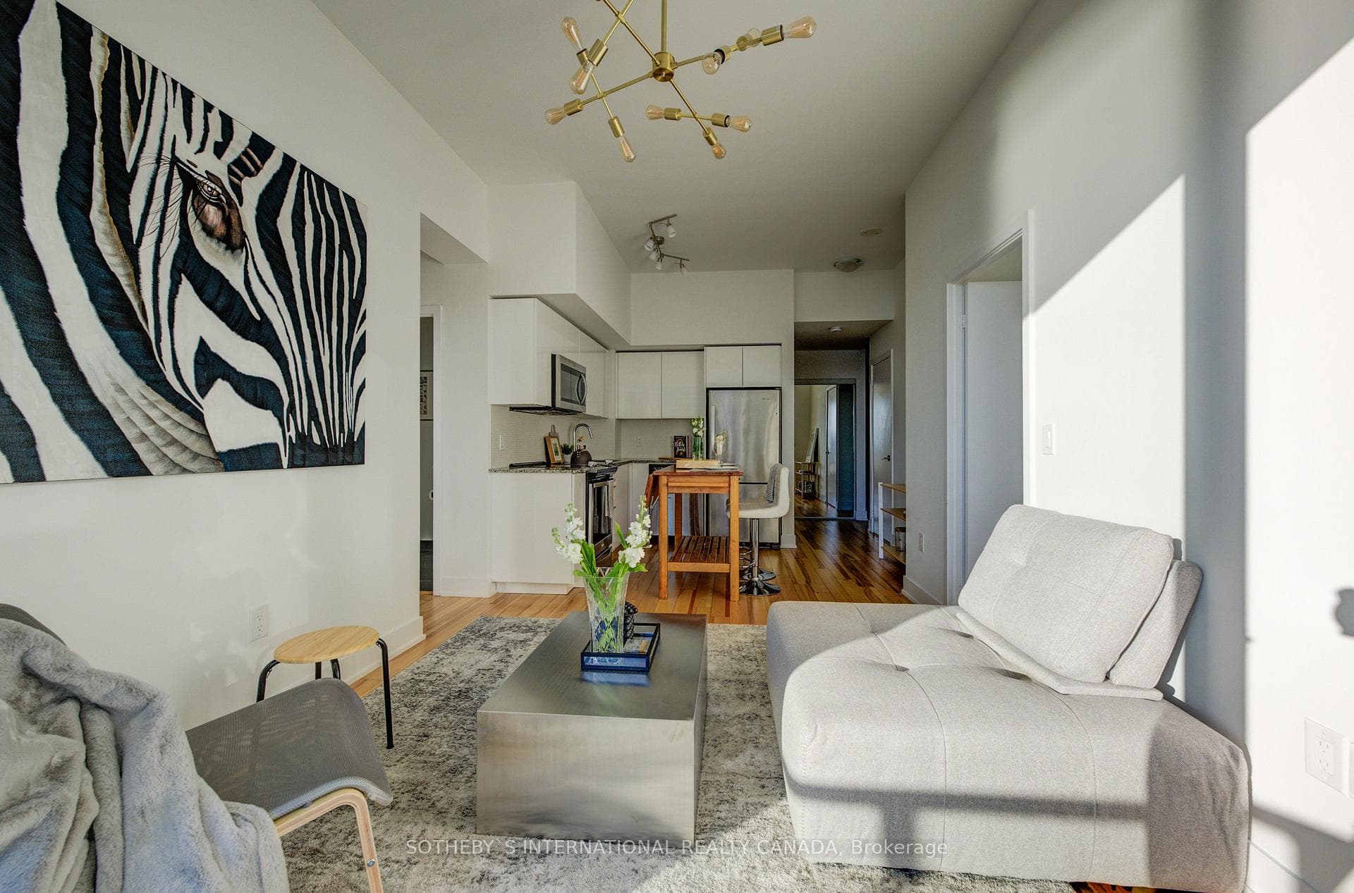 20 Shore Breeze Drive Unit 906 photo 16