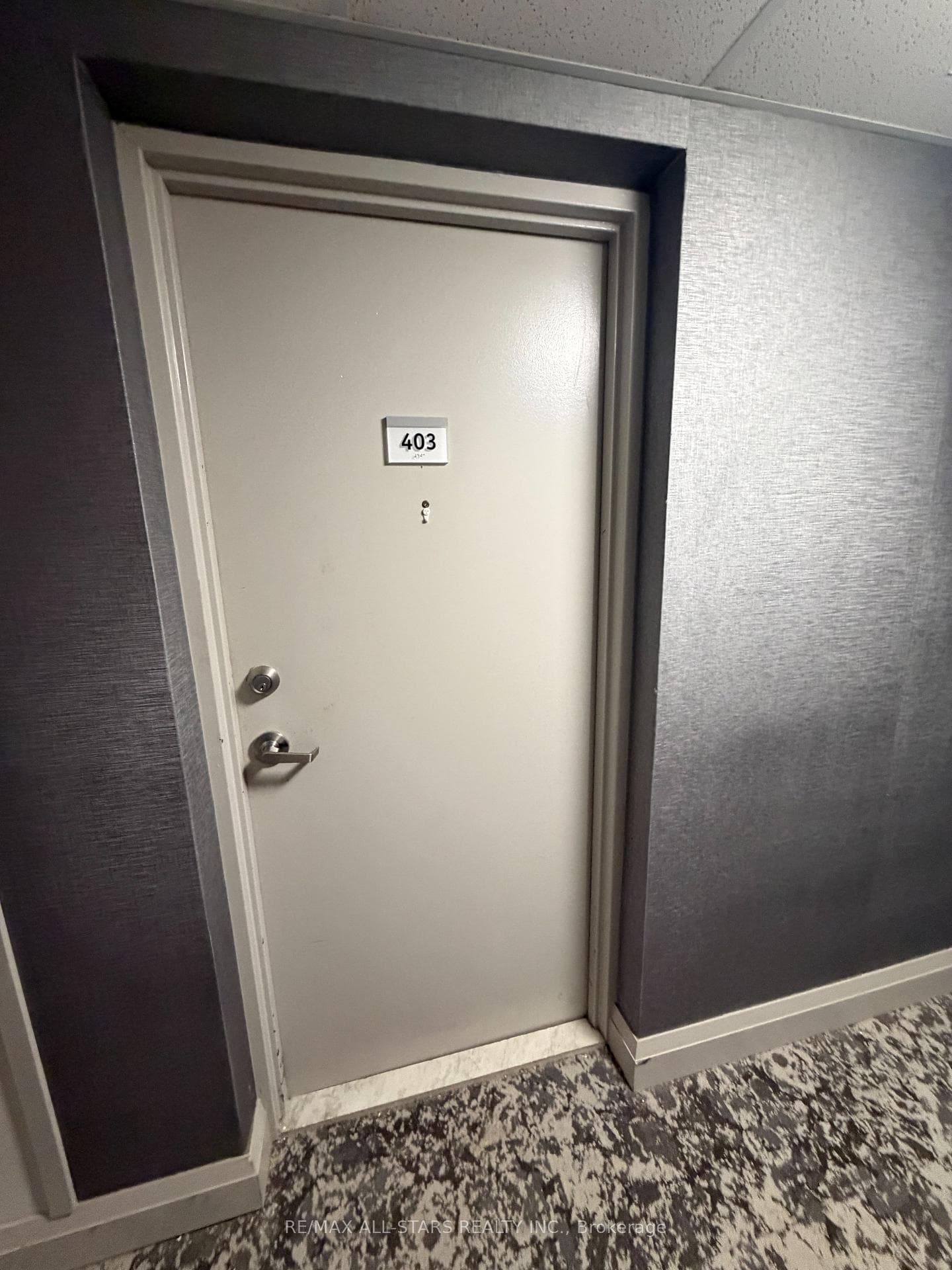 7 Albert Street Unit 403 photo 3