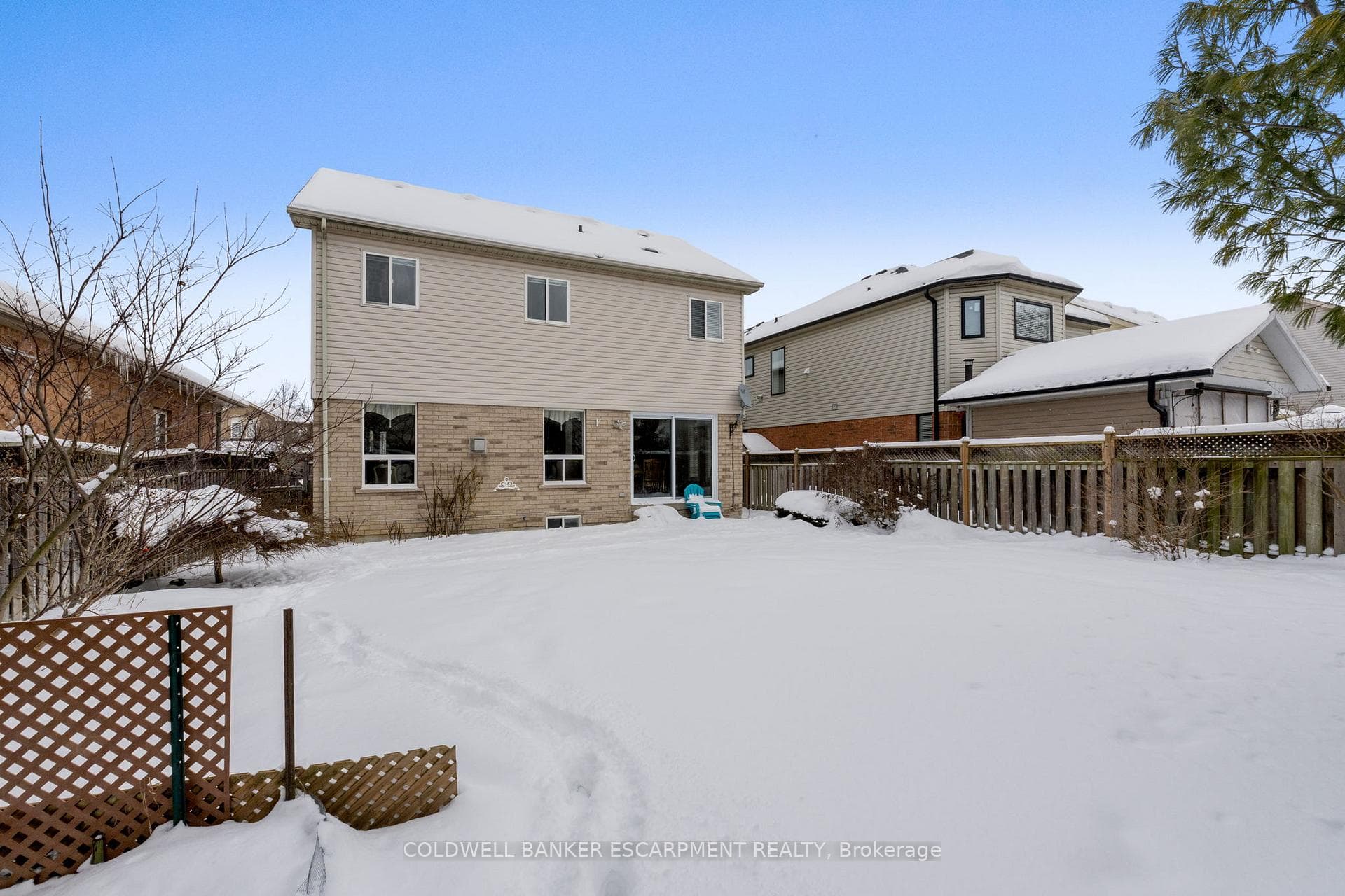 17 Spruce Boulevard photo 30
