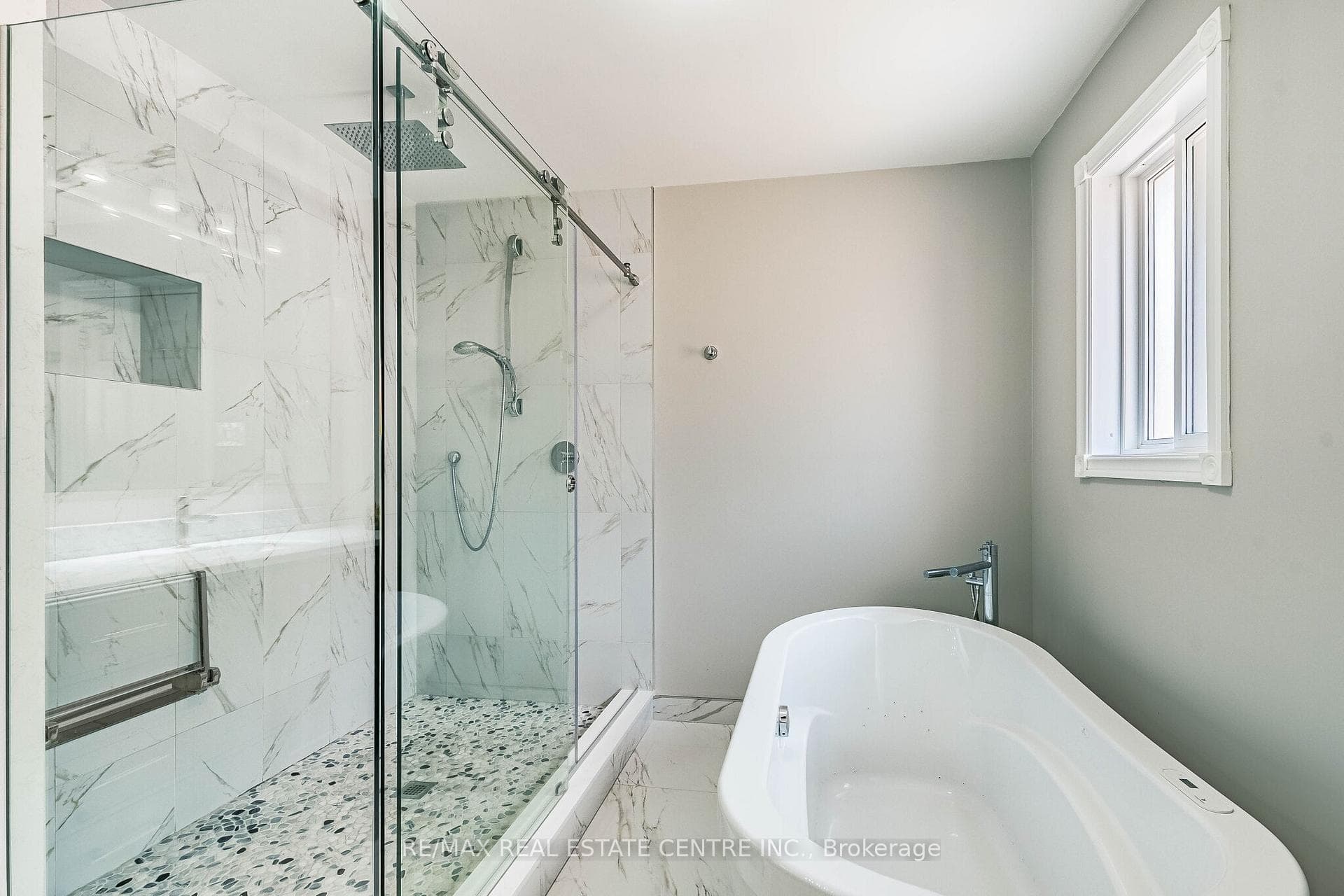 6439 Osprey Boulevard photo 28