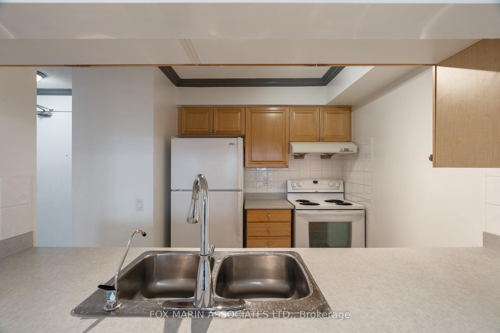 18 Mondeo Drive Unit 1433 photo 5