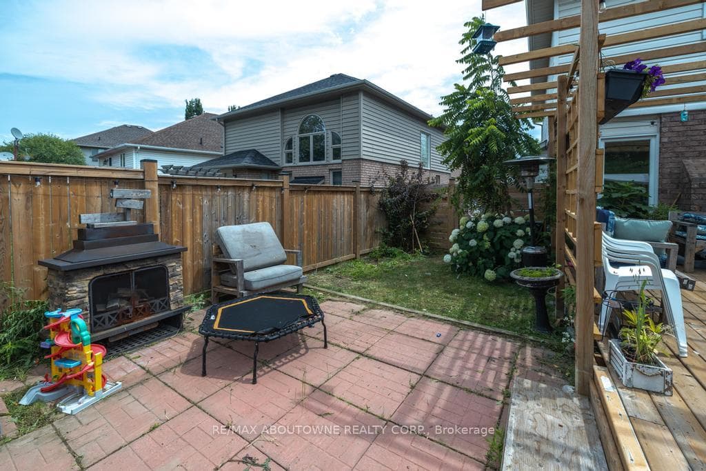 14 SABLE Drive photo 9